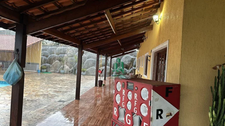 Imagem Chácara com 5 dormitórios à venda, 49 m² por R$ 2.200.000,00 - Cuiabá de Cima - Nazaré Paulista/SP