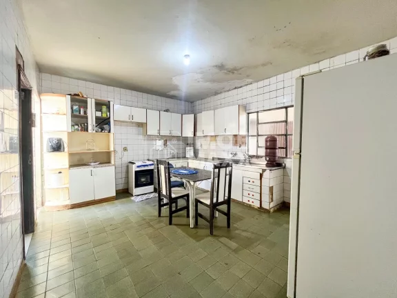 Imagem Casa à Venda Quadra 6 Sobradinho DF 6 Quartos 3 Banheiros 4 Vagas Duas Casas no Imóvel com Entradas Independentes Sobradinho Brasília
