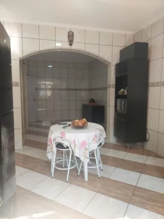 Imagem Sobrado com 3 dormitórios à venda, 255 m² por R$ 800.000,00 - Vila Júlia - Poá/SP