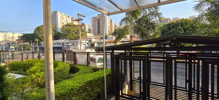 Imagem Apartamento Reformado de 70m² à venda no Jaguaré!! 02 Dormitórios ( Quartos ), Sala, Cozinha, 02 Banheiros, Área de Serviço e 01 Vaga coberta de Garagem!!!