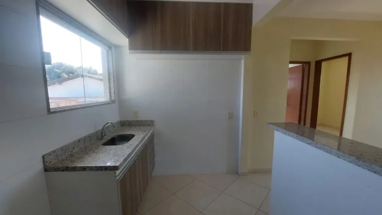 Imagem Apartamento para Aluguel em Maricá/RJ - 2 Dorm. 60 m2 Área Útil
