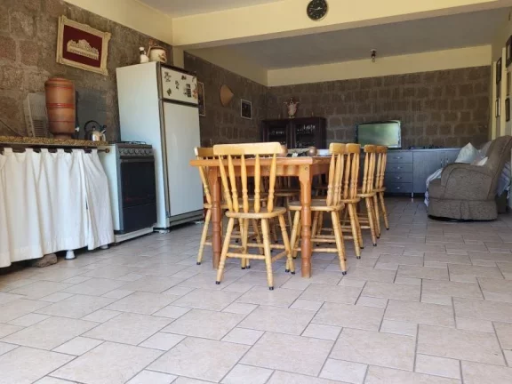 Imagem Casa com 3 Quartos à Venda,  em Tristeza - Porto Alegre
