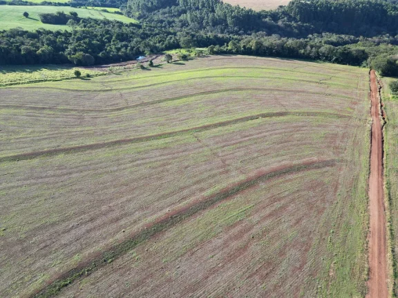 Foto do imóvel: Sítio à venda em Santa Maria, Centro - Energia Elétrica, Rio e Açude