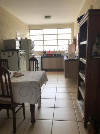 Imagem Apartamento Reformado Santa Cecília - 170M², 3 Dorms, 1 Vaga Demarcada.