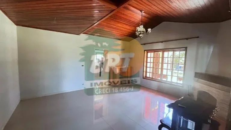 Imagem Casa em Condomínio para Locação em São Roque, Saboo, 3 dormitórios, 2 suítes, 2 banheiros