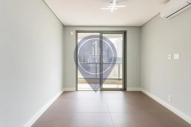 Imagem Imperdível: Apartamento à venda na Vila Nova Conceição, São Paulo-SP. 3 quartos, 2 suítes, 2 salas, 3 banheiros, 2 vagas de garagem, 134m².