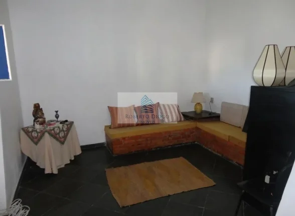 Imagem Casa de luxo em condomínio no Santa Rosa, Niterói-RJ: 4 quartos, 1 suíte, 2 banheiros, 2 vagas de garagem, 450m²