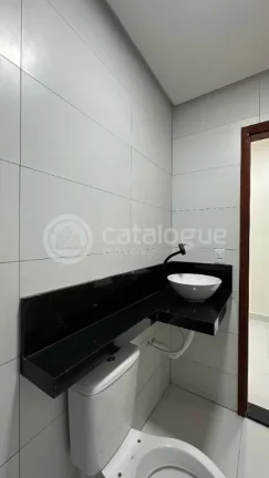 Imagem Casa padrão à venda no Vale do Sol, Parnamirim - Confira essa oportunidade!
