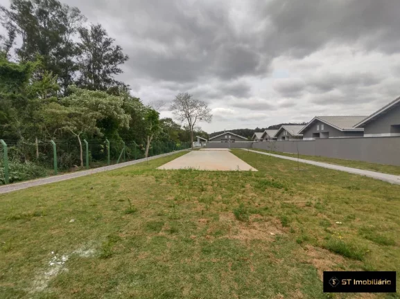 Imagem Oportunidade De Casa Em Condominio na Cidade De Atibaia