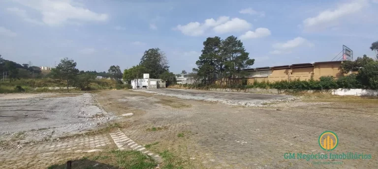 Imagem Área plana no retorno da Raposo Tavares, a 5 km do Rodoanel Mario Covas