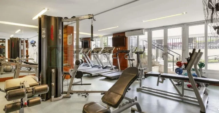 Imagem Apartamento de luxo para locação na Vila Nova Conceição, São Paulo-SP: 4 quartos, 3 suítes, 3 salas, 4 banheiros, 4 vagas, 180m².