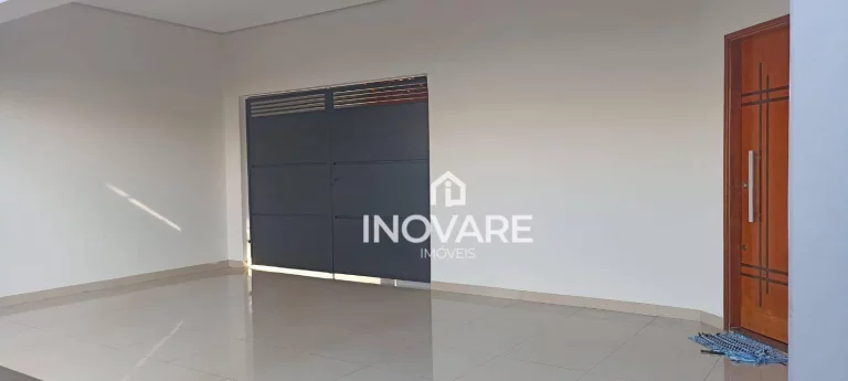 Imagem Casa com 3 dormitórios à venda, 260 m² por R$ 700.000 - Jardim Morumbi - Itumbiara/GO