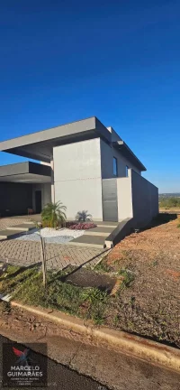 Imagem Casa Residencial Guetier 3 Suítes Construção Nova