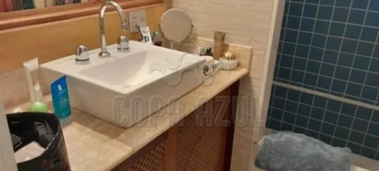 Imagem Leme - Residencial › Apartamento com 3 quarto(s) a Venda