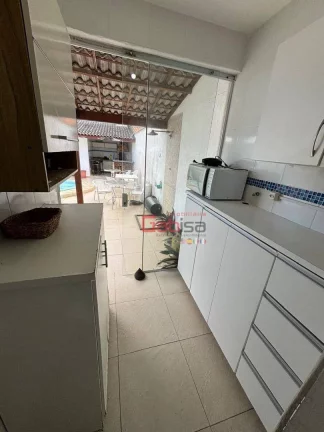 Imagem Casa com 4 dormitórios à venda, 170 m² por R$ 980.000,00 - Foguete - Cabo Frio/RJ