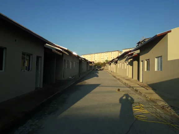 Imagem Oportunidade Casa 2 Dorms - Zona Leste