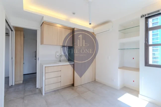 Imagem Conjunto Comercial à Venda na Vila Mariana: 4 Salas, 2 Banheiros, 1 Vaga, 45m² de Área em São Paulo-SP!