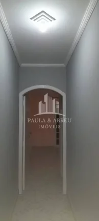 Imagem Casa Assobradada 140m² (7 X 20mts) de 3 Dormitórios, 1 Suíte com Sacada, 3 Vagas + 1 Cômodo e 1 Banheiro, Financia no Jardim Maria Eneida, Mauá-SP