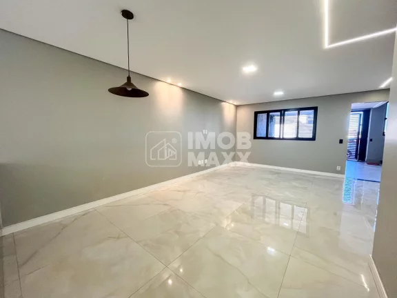 Imagem Casa Nova à Venda no Guará II: 3 Dormitórios e 278m² por R$1.294.700