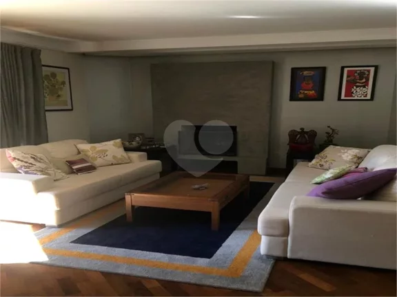 Imagem Apartamento à venda com 3 quartos, sendo 1 suíte, no condomínio Ouro Preto, São Paulo - SP