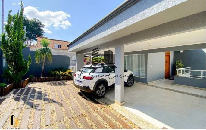 Imagem Casa de 4 Quartos, Bairro Trevo