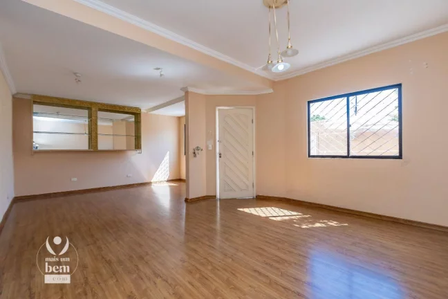 Imagem Sobrado de ESQUINA com ÁREA GOURMET com 3 quartos, 1 Suíte, 1 Demi-Suite, Área Gourmet à venda, 220 m² por R$ 899.900 - Portão - Curitiba/PR