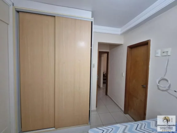 Imagem Apartamento para Venda em Goiânia, SETOR NOVA SUIÇA, 4 dormitórios, 2 suítes, 3 banheiros, 2 vagas