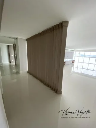 Imagem Frente ao Mar para Venda em Balneário Camboriú / SC no bairro Barra Sul