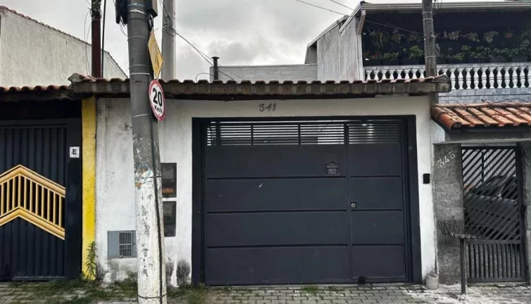 Imagem Sobrado com 4 dormitórios à venda, 276 m² por R$ 895.000,00 - Vila Lúcia - Poá/SP