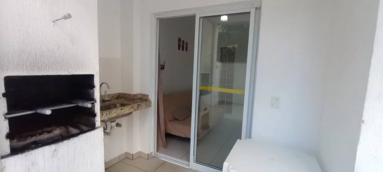 Imagem APARTAMENTO NA PRAIA GRANDE COM ÓTIMA METRAGEM