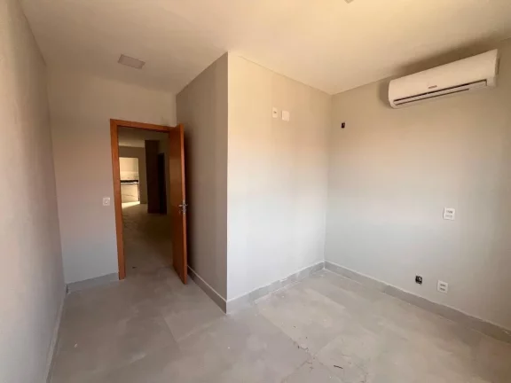 Imagem Casa em Condomínio para Venda em Cuiabá / MT no bairro Jardim Imperial