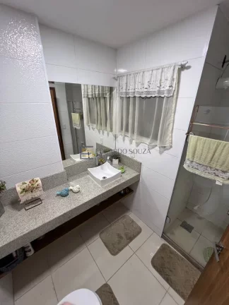 Imagem TRES QUARTOS COM TAMANHO DIFERENCIADO NA PRAIA DA COSTA