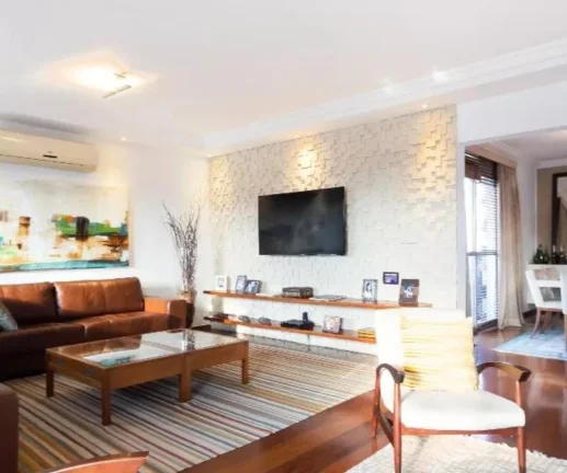 Imagem Apartamento 240 M², 1 por andar, 4Q, 3 Suítes, 5 banheiros, 4 vagas, 800M do metrô, 100% face norte, gerador full, dependência de serviço, piscina.