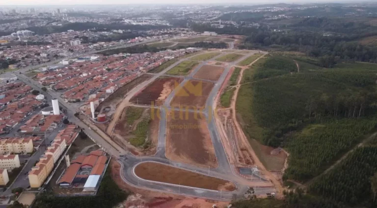 Imagem Terreno em Condominio em Vila Santo Antônio - Votorantim