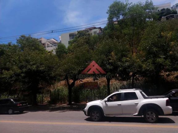Imagem Terreno com 1.350 m2 em Piratininga