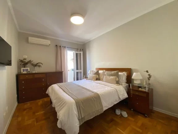 Imagem Apartamento com 3 dormitórios à venda, 131 m² por R$ 1.100.000 - Gonzaga - Santos/SP