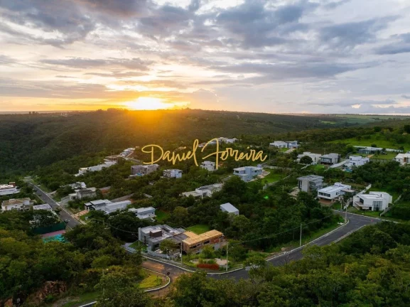 Imagem Lote à venda no Condominio Santa Monica
