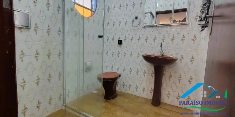 Imagem Oportunidade Única de Investimento e Moradia no Coração de Paraisópolis, MG