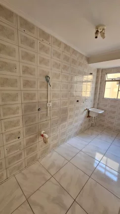 Imagem Apartamento 3 Quartos no Pinheirinho No 1º andar - R$295 mil