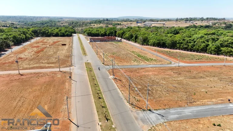 Imagem LOTE A PRESTAÇÃO PRÓXIMO AO CENTRO DE ABADIA