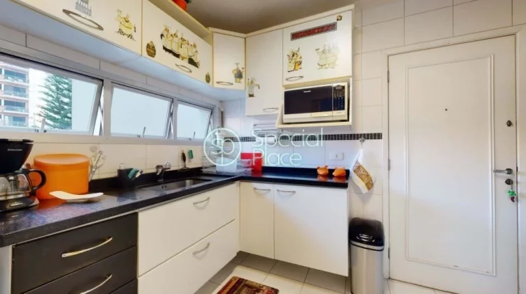 Imagem Cobertura Duplex no Campo Belo, 230m², quatro dormitórios sendo uma suíte, living para 2 ambiente...