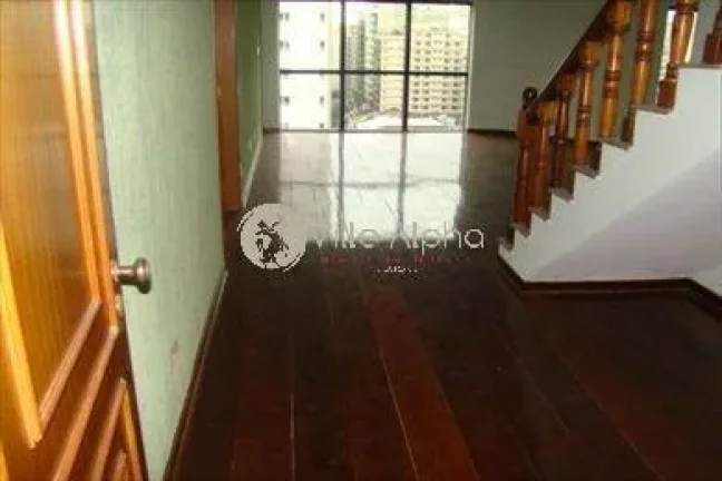 Imagem COBERTURA GRANDE E BEM DISTRIBUIDA A VENDA EM SANTOS!