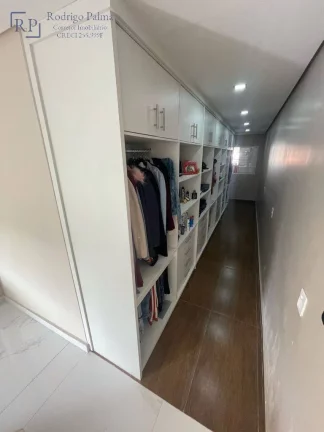 Imagem Belíssima casa à venda na zona Leste de São José dos Campos