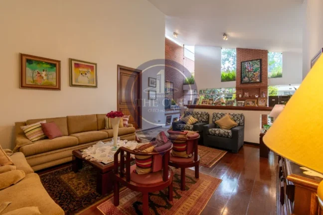 Imagem Espetacular casa à venda em São Paulo-SP, Alto de Pinheiros: 4 quartos, 4 suítes, 2 salas, 6 banheiros, 7 vagas, 495m².