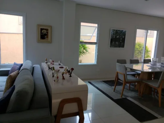 Imagem Casa no Res. Melville - 400m²