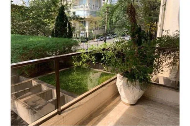 Imagem Apartamento Moema - 267M², 4 Dorms, 2 Suítes, 3 Vagas, Lazer Completo