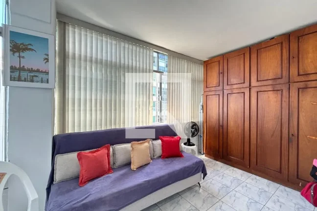 Imagem Apartamento à Venda - Copacabana, 1 Quarto, 70 m2