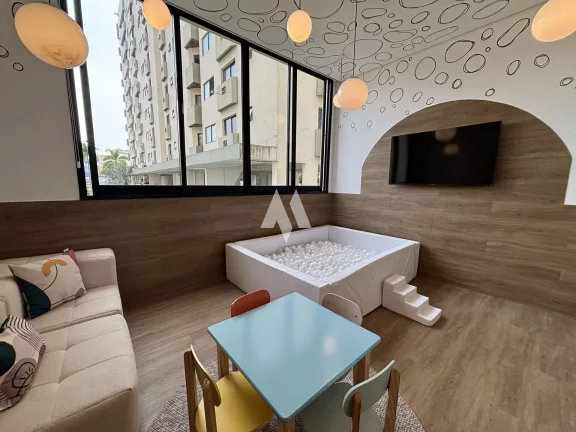 Imagem Apartamento à Venda com 2 dormitórios e vaga demarcada em José Menino, Santos/SP
