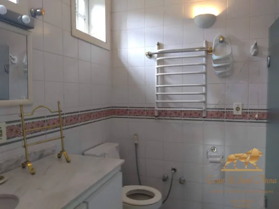 Imagem Casa a venda em condomínio fechado em Campos do Jordão