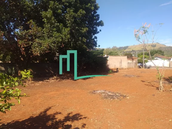 Imagem OPORTUNIDADE EM GOIANAZES DISTRITO DE CAPETINGA/MG - 778m² quadrados 18,40X19,55m²
